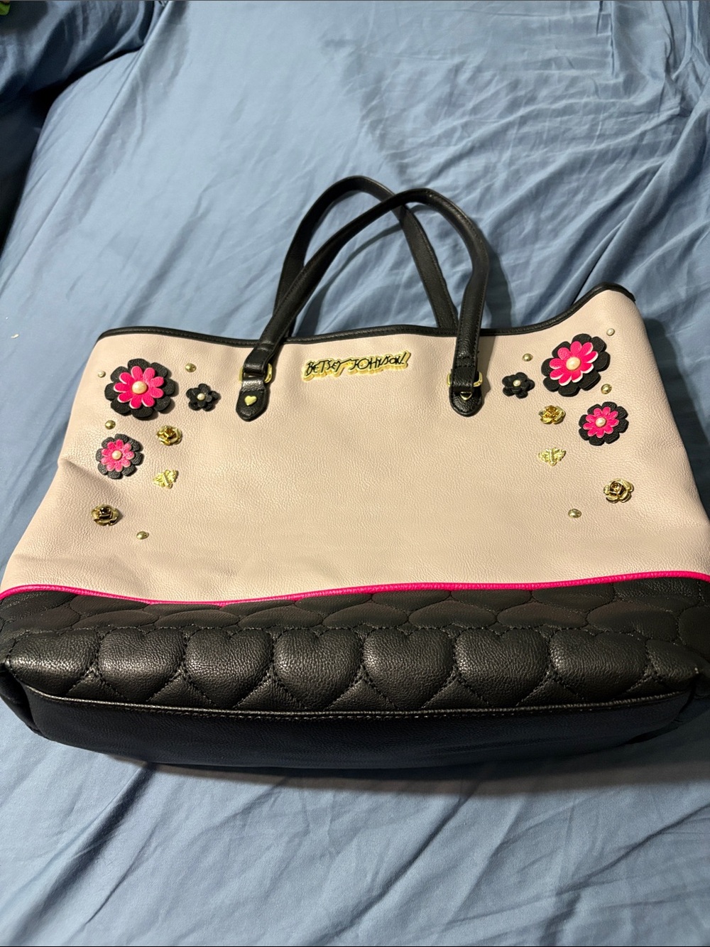 Betsey Johnson Cream Tote with Black Base and Pink Floral Accents nwot - Picture 1 of 16